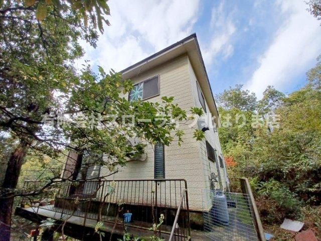 3LDK Wooden House on 413㎡ Corner Lot in Kato City, Hyogo - Thumbnail 2