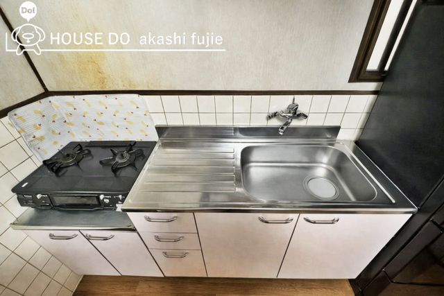 4DK House for Sale in Tsutsujigaoka, Kobe - 65.79 sqm - Thumbnail 2