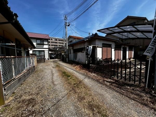 4DK Single-Story House for Sale in Takashi, Osaka - Thumbnail 2