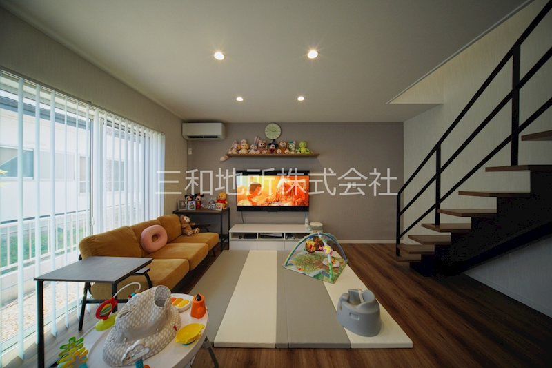 Modern 3LDK House in Shimonoseki's Longfu | 2022 Build | 3 Parking - Thumbnail 3