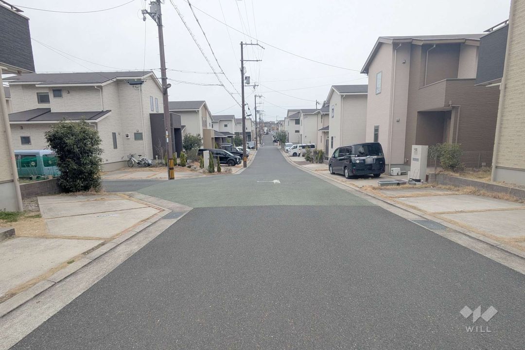 2020-Built 4LDK House with Solar Power in Ibaraki, Osaka - Thumbnail 3
