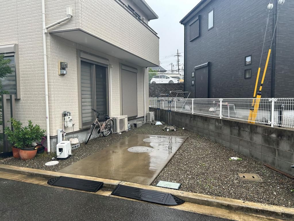 4LDK Detached House for Sale in Hannan City, Osaka - Thumbnail 2