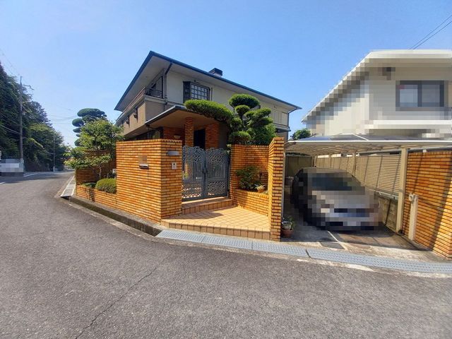 8SLDK Family House for Sale in Kawachinagano, Osaka - Thumbnail 2