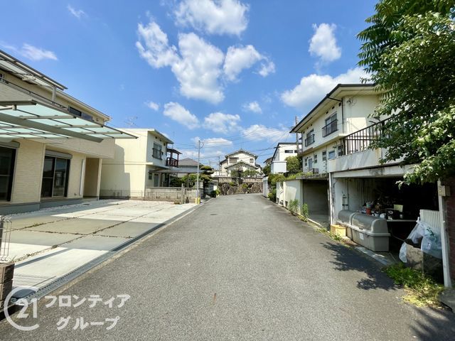 4LDK Detached House for Sale in Kashihara, Nara - Thumbnail 2