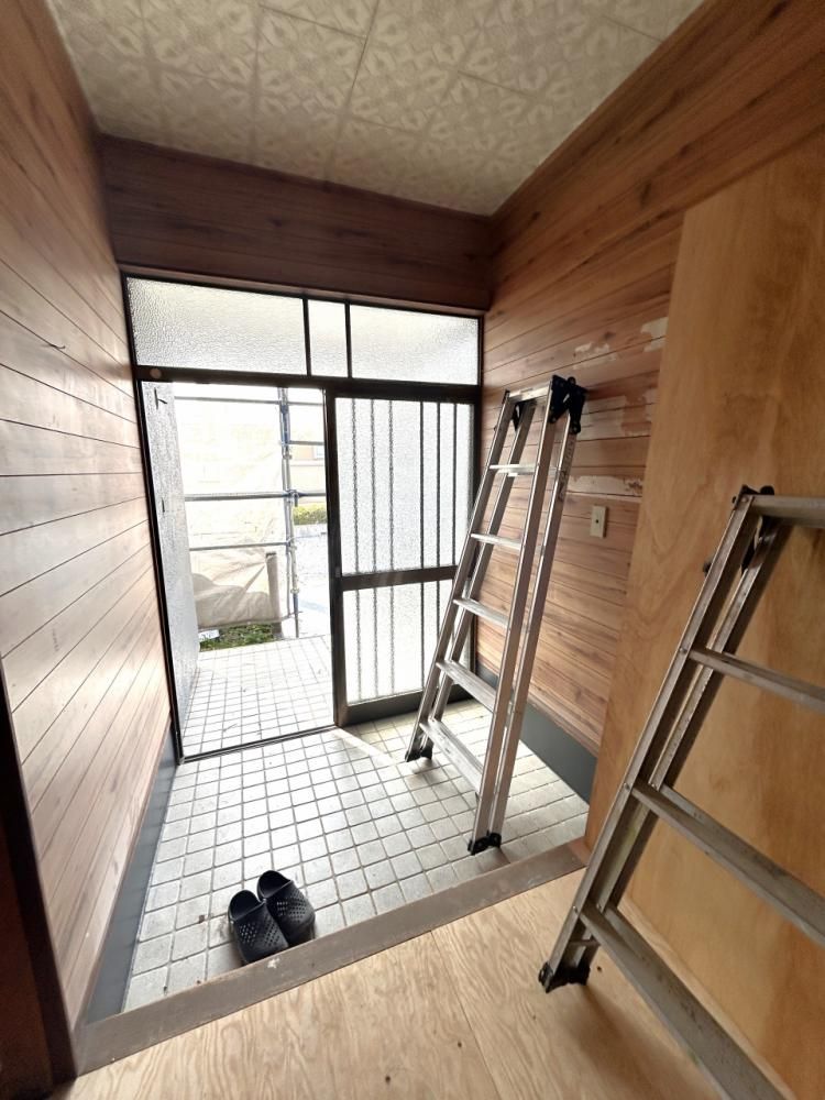 Renovated 3LDK House for Sale in Yokkaichi, Mie - Thumbnail 3