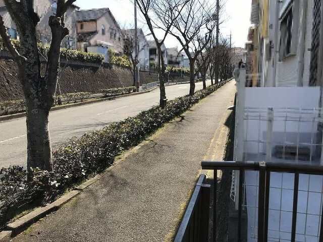 5SDK All-Electric House with 3-Car Garage in Toyono, Osaka - Thumbnail 4