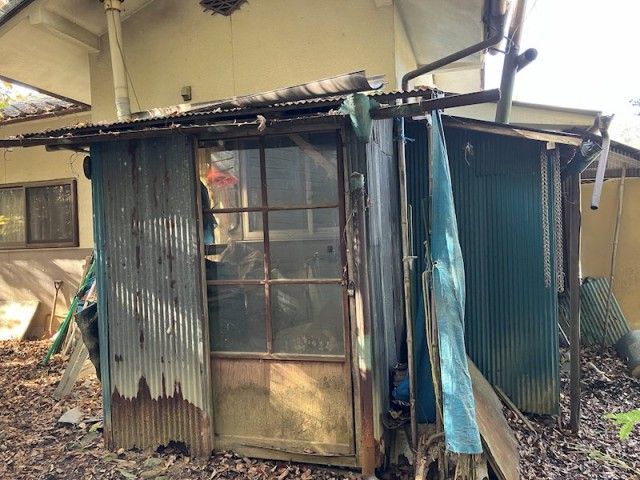 Compact 2DK House for Sale Near Nishijo Station, Chikuhoku Village - Thumbnail 3