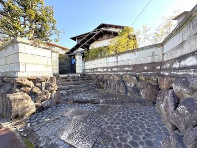 10LDK House for Sale in Hirakata, Osaka – 215 m² — House, Hirakata, Osaka