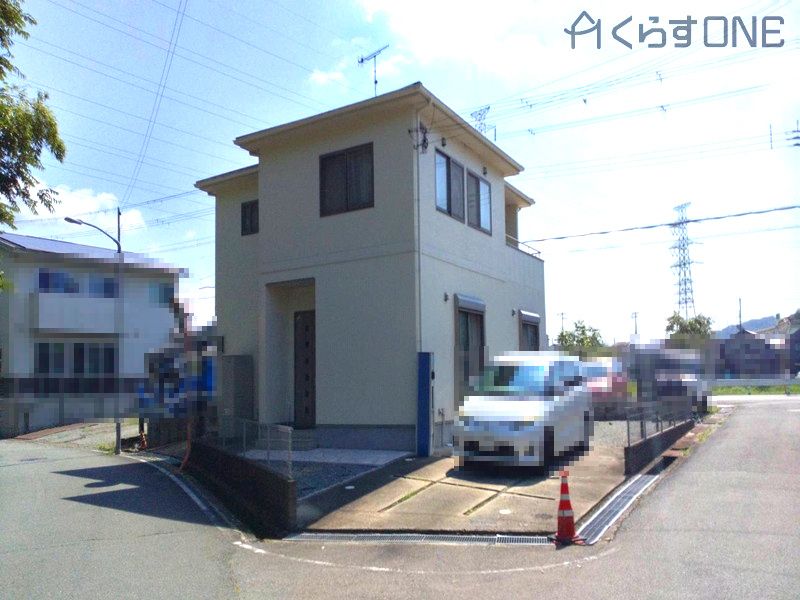 4LDK House for Sale in Kawanishidai, Himeji, Hyogo - Thumbnail 2