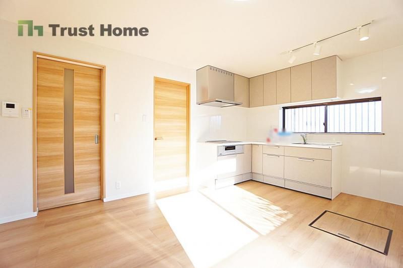 Renovated 3LDK House in Kobe Tarumi, Hyogo | 81 sqm - Thumbnail 3