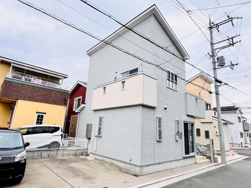Renovated 4LDK House in Sakai Ward, Osaka - 95.98 sqm - Thumbnail 3