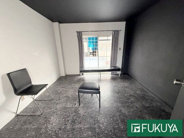 7SLDK House for Sale in Ikuno-ku, Osaka, 232.57 sqm - Thumbnail 2