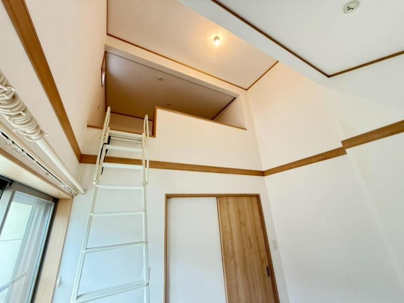 4LDK Solar-Powered House with Mist Sauna in Izumiotsu, Osaka - Thumbnail 4