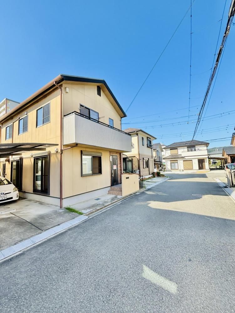 3LDK House for Sale in Wakayama City, 99.14 sqm - Thumbnail 2