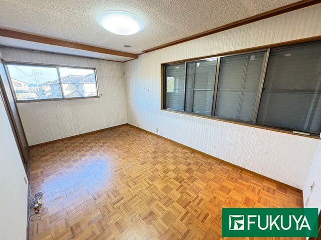 5DK Detached House for Sale in Nara City, 147.32 sqm - Thumbnail 2