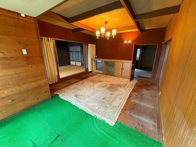 9LDK House with Large Garden for Sale in Tatsuno City, Hyogo - Thumbnail 2