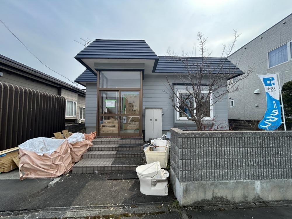Renovated 2LDK House in Ebetsu Midorigaoka, Hokkaido - Thumbnail 4
