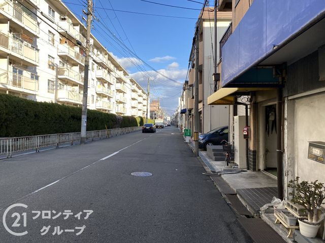 4LDK Detached House for Sale in Joto Ward, Osaka - Thumbnail 2