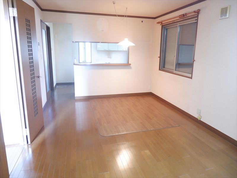4LDK Used House for Sale in Hashimoto, Wakayama - Thumbnail 2