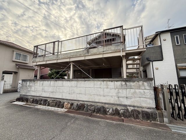 Vacant 5R House for Sale in Kammaki-cho, Nara - 88.19 sqm - Thumbnail 2