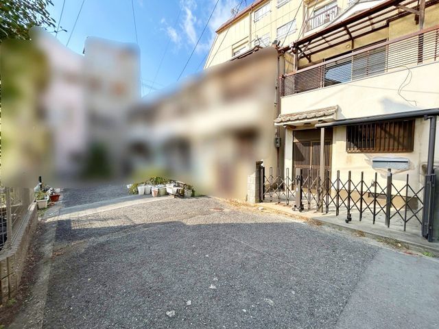 3DK Wooden House for Sale in Sumiyoshi, Osaka - Near Station - Thumbnail 3