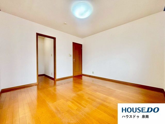 4LDK Detached House for Sale in Hannan City, Osaka - Thumbnail 4