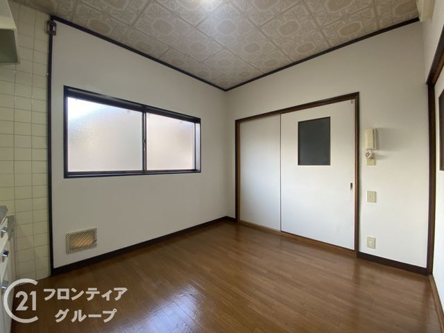 4DK Family Home Near Wakae-Iwata Station, Higashiosaka - Thumbnail 4