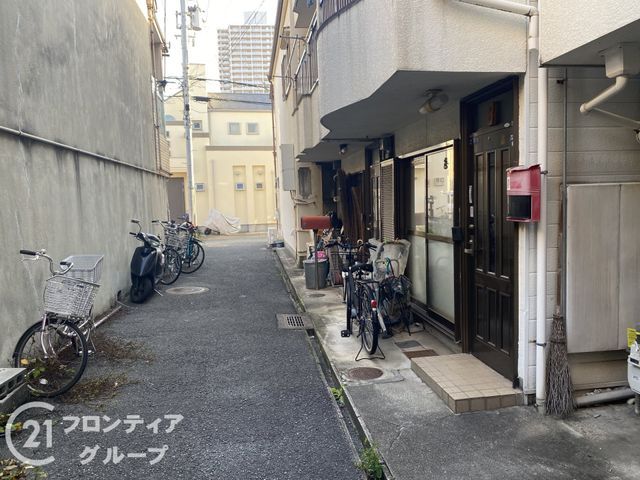 4DK Family Home Near Wakae-Iwata Station, Higashiosaka - Thumbnail 2
