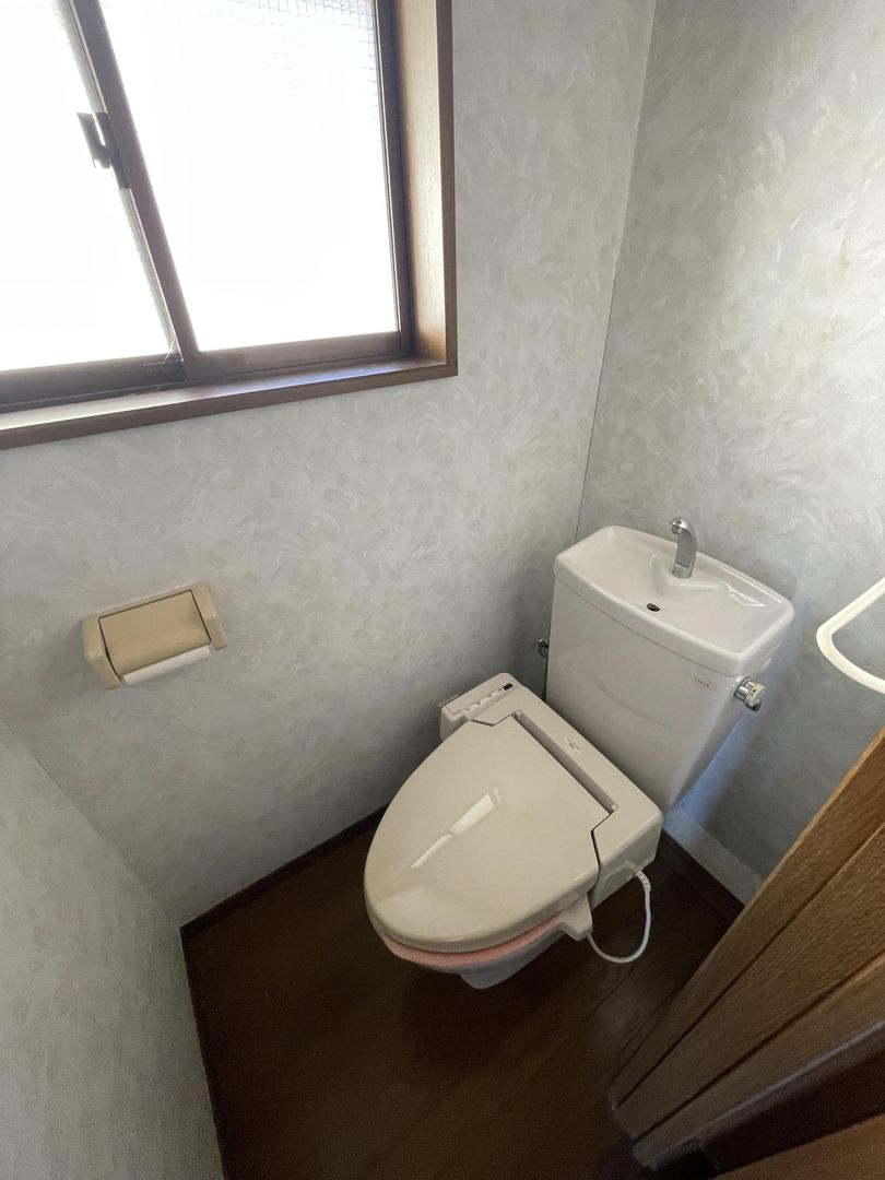 3SLDK House for Sale in Nishinomiya, Hyogo - 99.93 sqm - Thumbnail 4