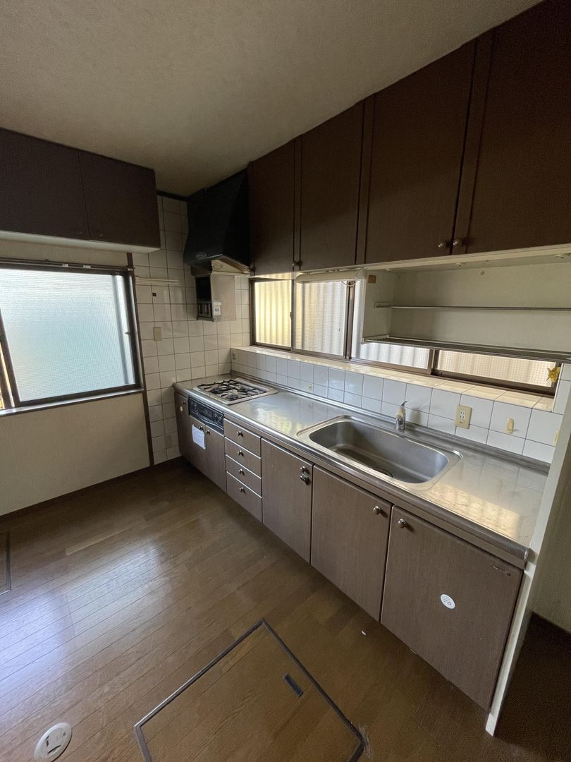3SLDK House for Sale in Nishinomiya, Hyogo - 99.93 sqm - Thumbnail 3
