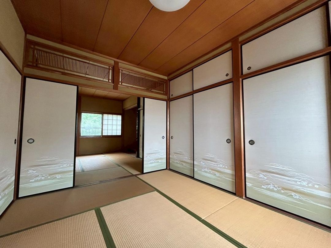 7DK Detached House with Ocean View in Hankyu, Osaka - Thumbnail 3