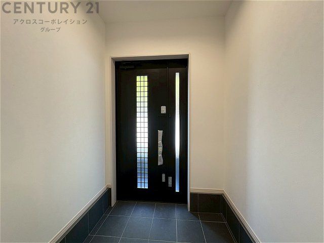 Renovated 3LDK House for Sale Near Mukogawa Station in Nishinomiya - Thumbnail 4