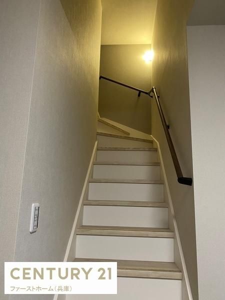 Modern 3LDK House for Sale in Tatsuno City, Hyogo - Thumbnail 3