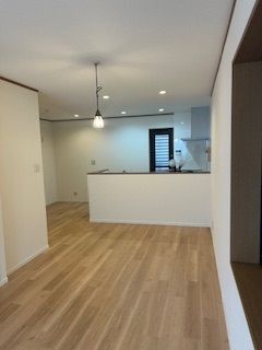 5LDK Detached House for Sale in Neyagawa City, Osaka - Thumbnail 4