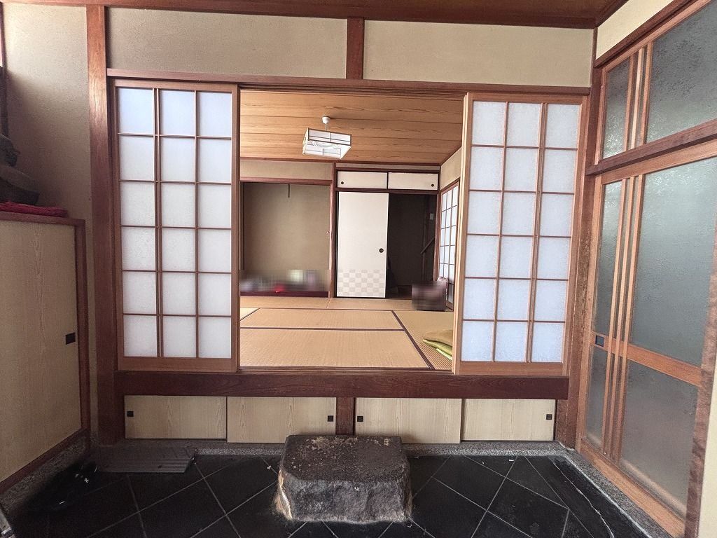 9SK 157sqm House in Kamigyo-ku, Kyoto Near Marutamachi Station - Thumbnail 2