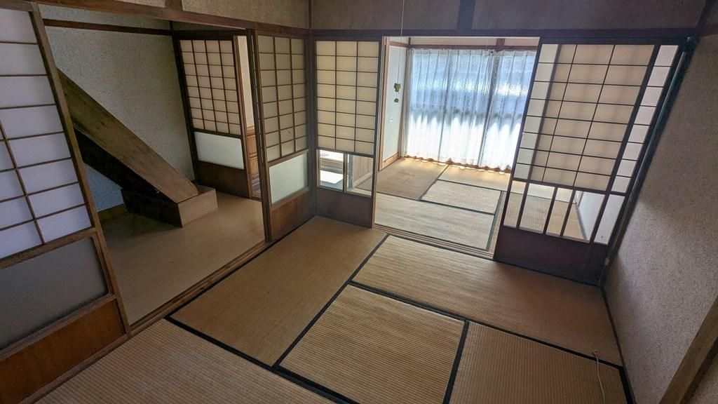 Traditional house in Hida's Kamioka district - Thumbnail 3