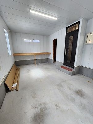 Renovated 2LDK House with Inner Garage in Hakodate, Hokkaido - Thumbnail 2