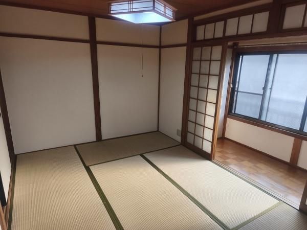 Renovated 4LDK Terrace House Near Onmuro-Ninnaji Station, Kyoto - Thumbnail 4