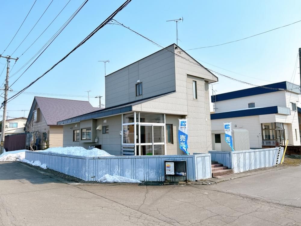 Renovated 4LDK House in Sunagawa Hokkaido for Sale - Thumbnail 2