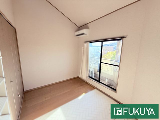 2LDK Wooden House for Sale near Nagitsuji Station, Yamashina, Kyoto - Thumbnail 4