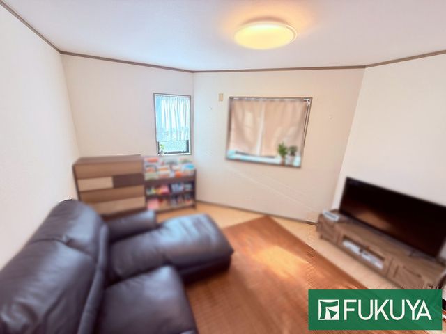 2LDK Wooden House for Sale near Nagitsuji Station, Yamashina, Kyoto - Thumbnail 3