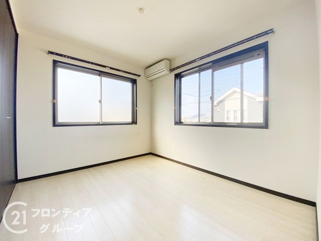 4LDK Detached House for Sale in Sakai, Osaka - Near Kita-no-da Station - Thumbnail 4
