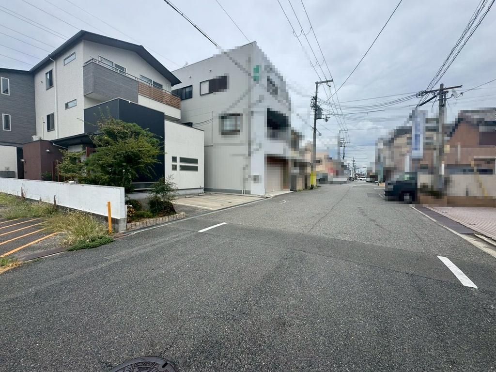 4LDK Steel-Frame House with Shop Space for Sale in Sakai, Osaka - Thumbnail 3