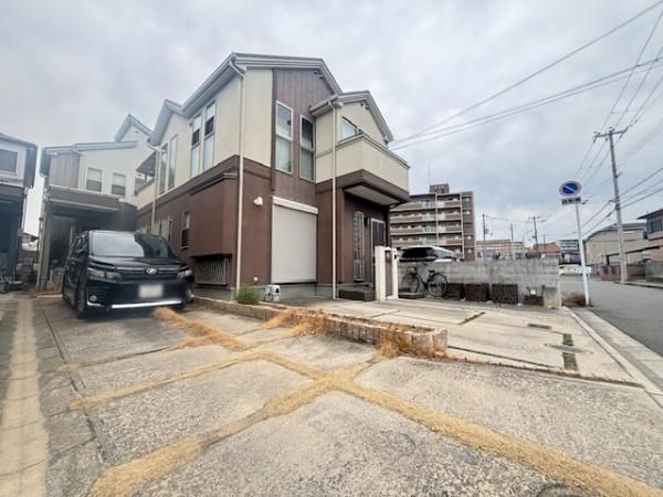 4LDK Detached House for Sale in Higashiosaka, Osaka - Thumbnail 4