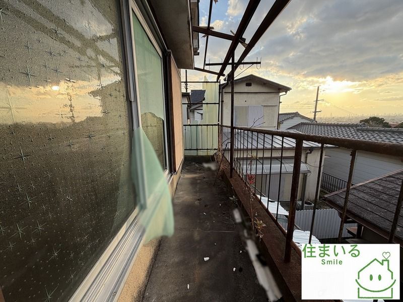 4DK Detached House for Sale in Daito City, Osaka - Thumbnail 4