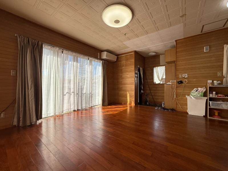 3LDK Detached House for Sale in Momobaru, Okinawa City, 81.23 sqm - Thumbnail 2