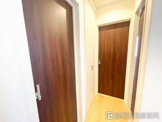 3LDK Modern House for Sale in Sakai, Osaka - 126.81m² Land - Thumbnail 3