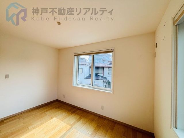 2017-Built 3LDK House with Solar Power in Kobe's Arise - Thumbnail 4