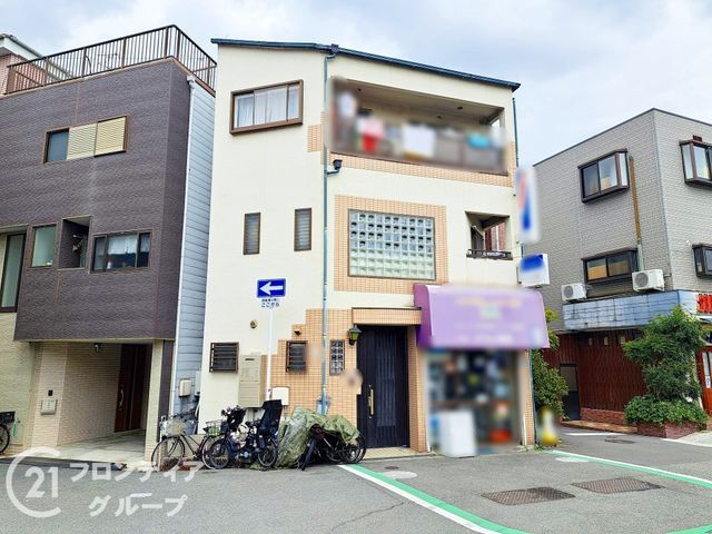 Shop & Warehouse Home for Sale in Osaka's Hirano Ward - Thumbnail 3