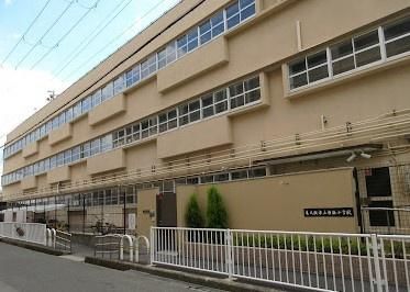 5DK Light Steel House for Sale near Fuse Station, Higashi-Osaka - Thumbnail 3